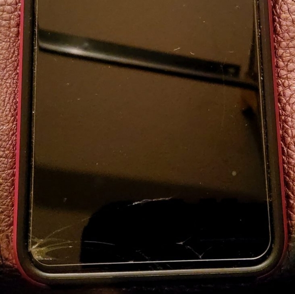 Lively Smart phone (read description) - Picture 4 of 9